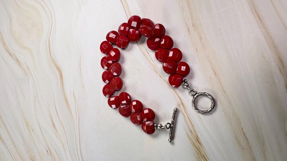 Vintage Faceted Red Puff Coin Bead Double Strand Bracelet Rope Toggle Clasp 7.5"